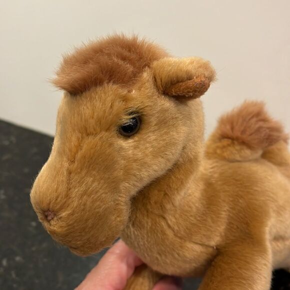 RUSS BERRIE ~ YOMIKO CLASSICS ~ CAMEL 13" - Picture 3 of 8